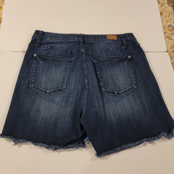 Judy Blue Jean Shorts Womens 3XL High‎ Rise Pull On Fringed Stretch Denim Shorts - Picture 3 of 8